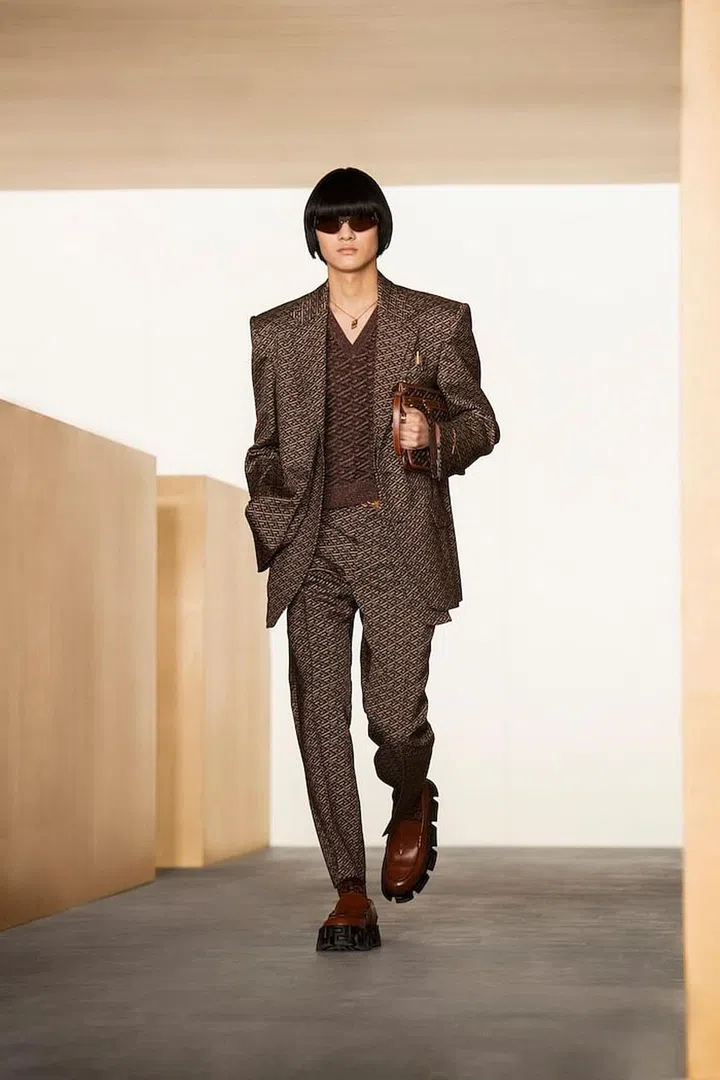 Photo: Versace