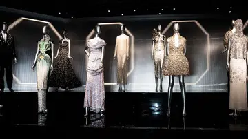 hbsg-swarovski-masters-of-light-feature