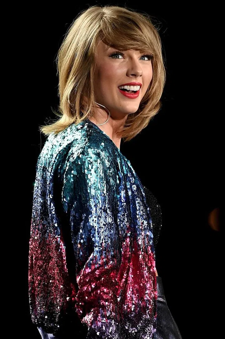Known to always go the extra mile for her legions of Swifties, Taylor Swift has proved yet again that she is, in fact, an angel. In typical fashion, her latest good deed comes via her favorite social media site, Tumblr.
After a young fan wrote about "feeling so alone lately" on her personal blog, the "Shake It Off" singer took a break from her 1989 world tour to reply to the post with a very heartfelt message.
"Knowing your worth sometimes comes without any proof at all," she wrote, among many other sweet sentiments. "You're worth more than flaky friends and people who dismiss you."
T. Swift—arguably the nicest famous person in the history of ever.