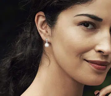 caroline issa pandora
