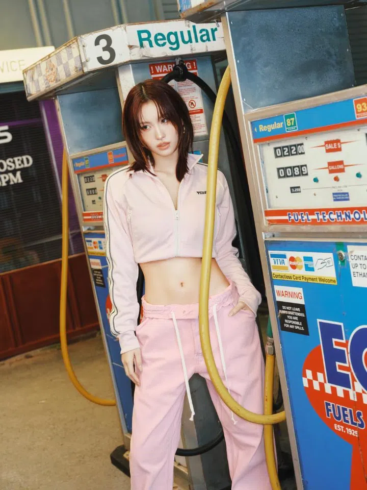 celebrity campaigns, momo onitsuka tiger