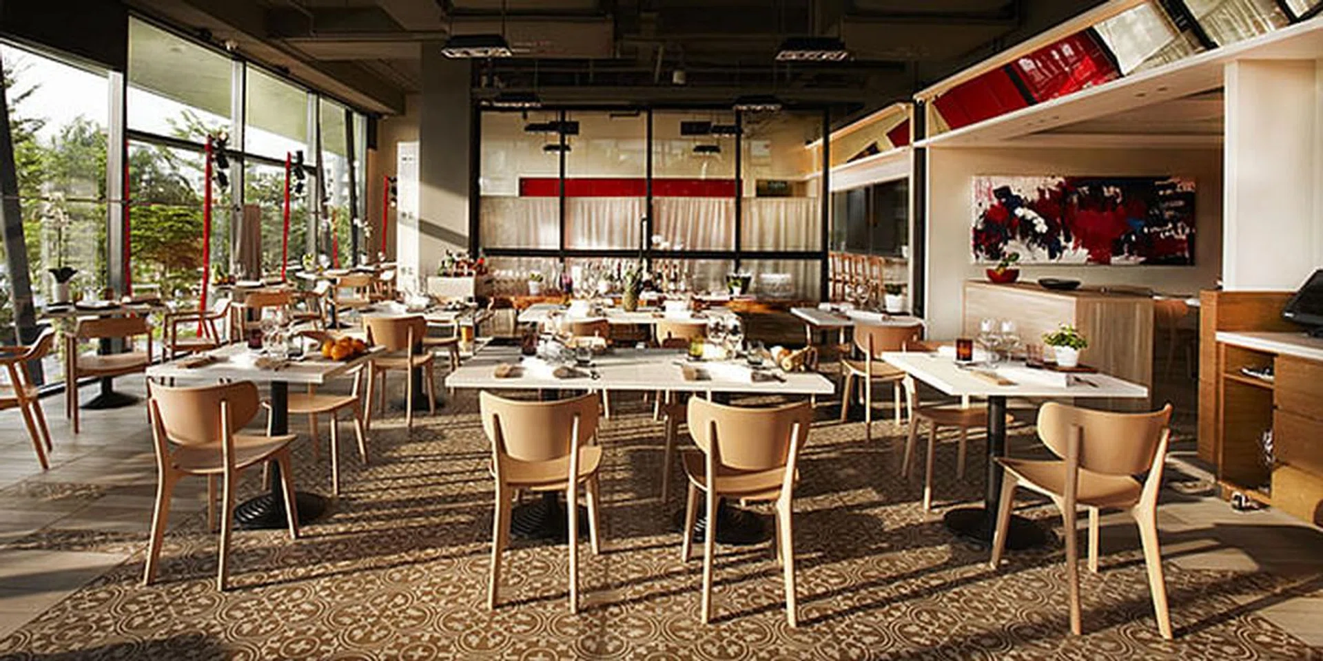 15 Luxurious Restaurants In Singapore To Dine At