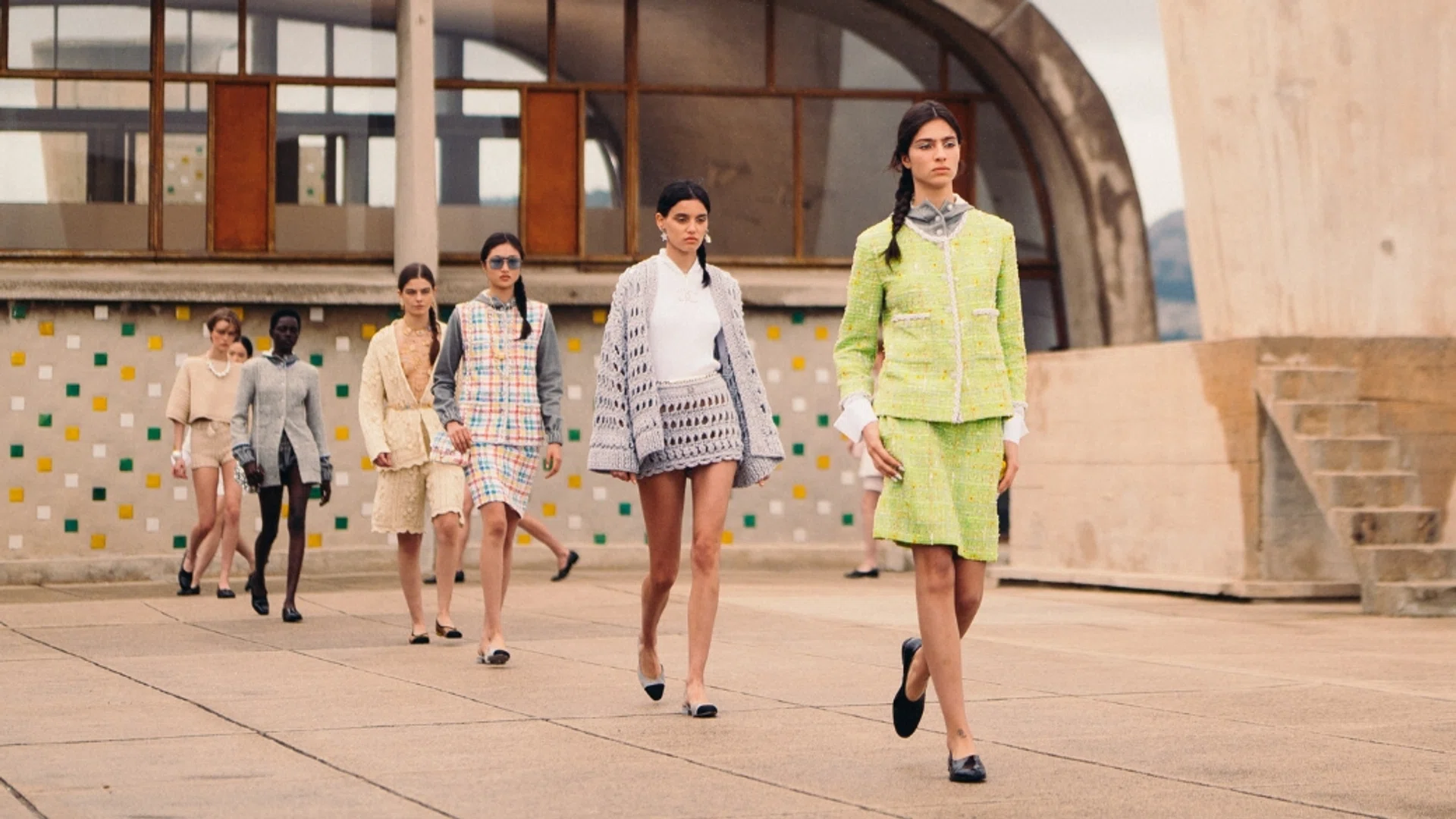 Chanel Cruise 2024/25 - Marseille