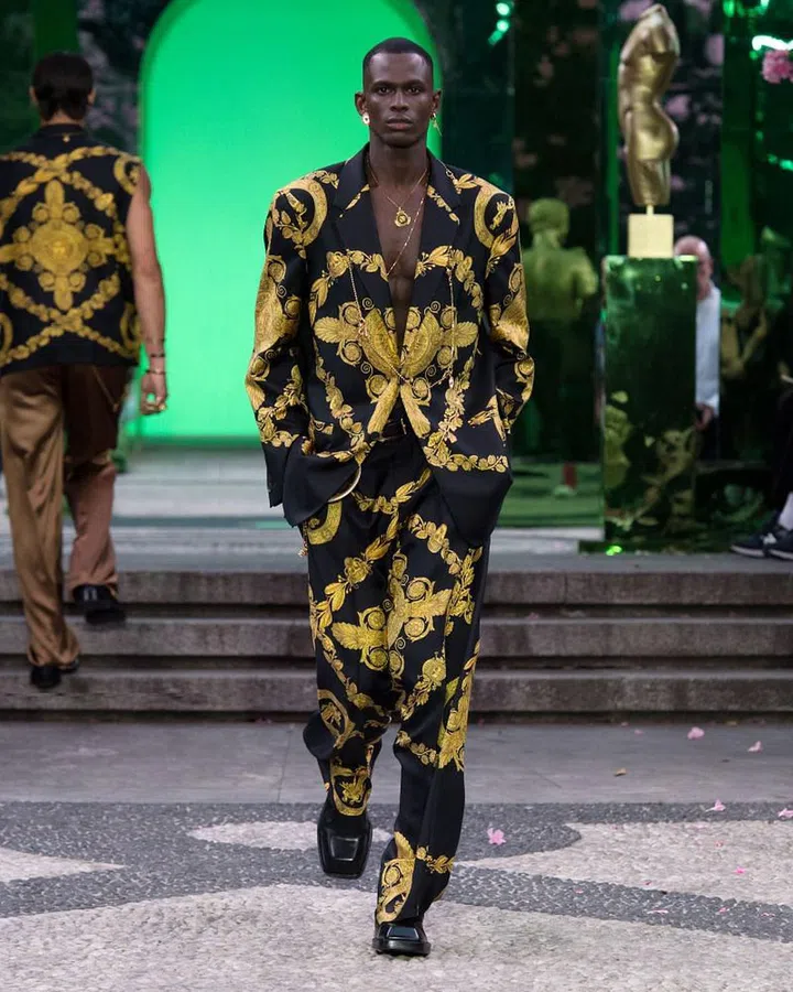 Photo: Versace