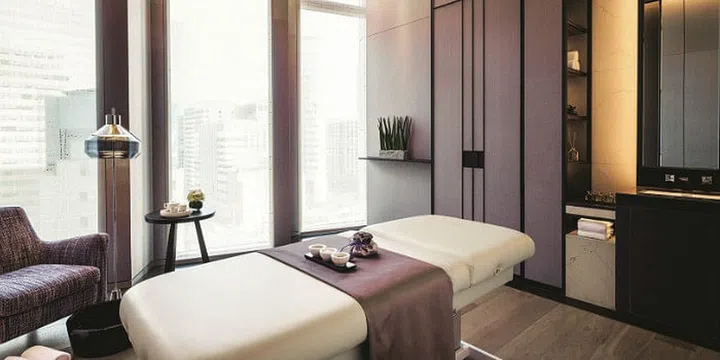 The treatment rooms incorporate traditional Korean elements and ultra-modern finishings