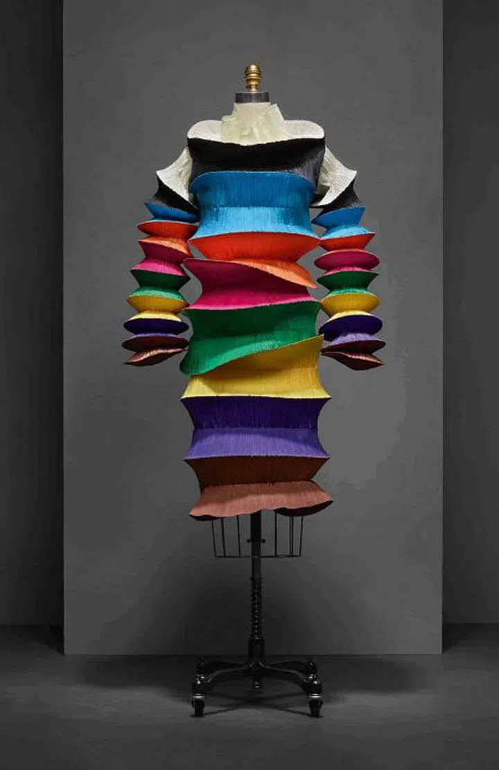 "Flying Saucer" Dress, Issey Miyake (Japanese, born 1938) for Miyake Design Studio (Japanese, founded 1970), spring/summer 1994; Courtesy of The Miyake Issey Foundation. Photo: Nicholas Alan Cope 