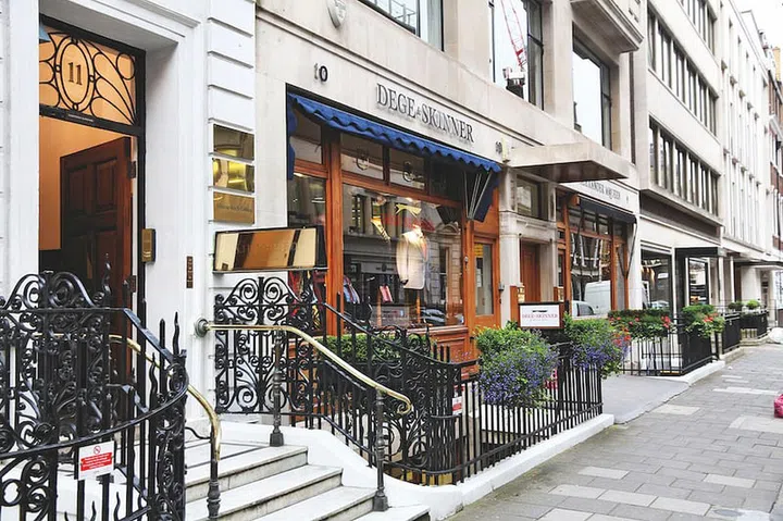 Savile Row in London, home to renowned bespoke tailors. (Photo: 123rf)