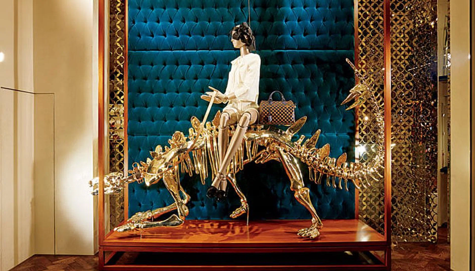 Louis Vuitton Windows