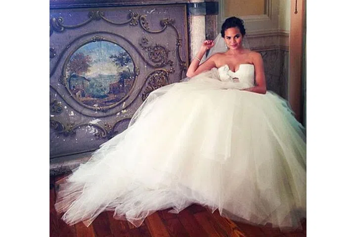 Chrissy Teigen in Vera Wang