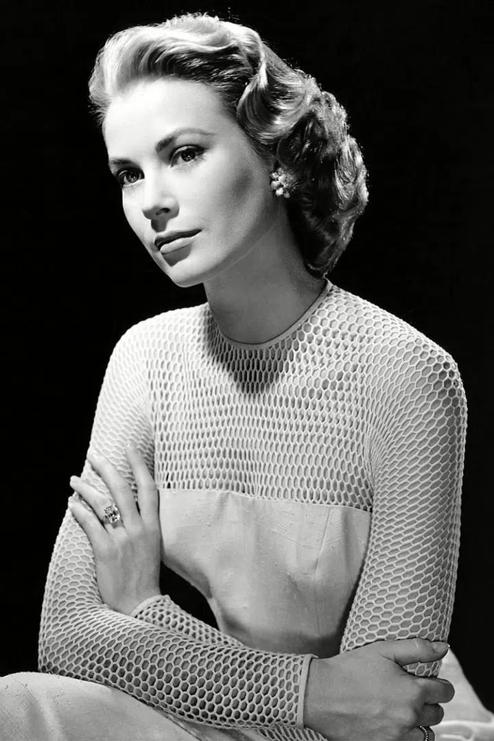 In a fateful decision, Kelly said no to the the role of Edie Doyle in the award-winning On the Waterfront in favor of working with the famed auteur.
Photo: Rex USA