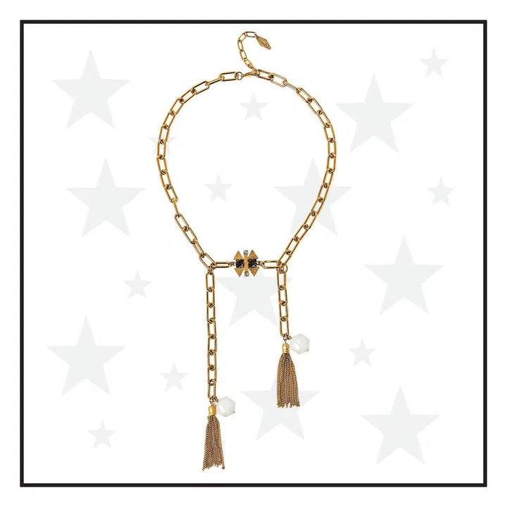 With this necklace in her jewel box, even the plainest of outfits will be instantly elevated. 