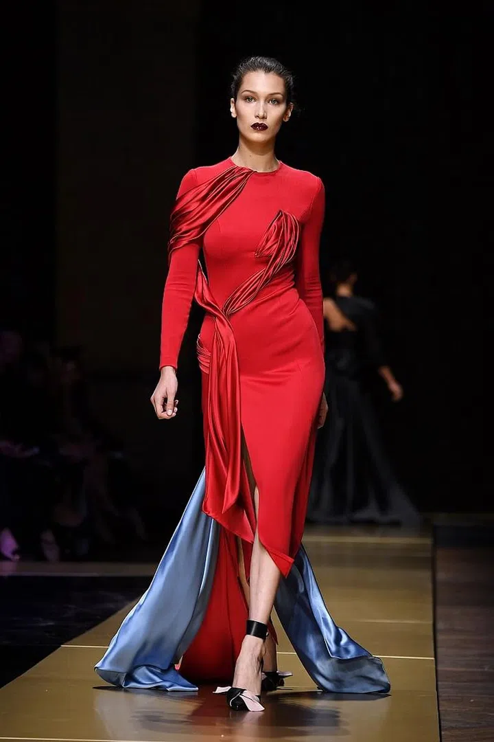 Bella Hadid Versace