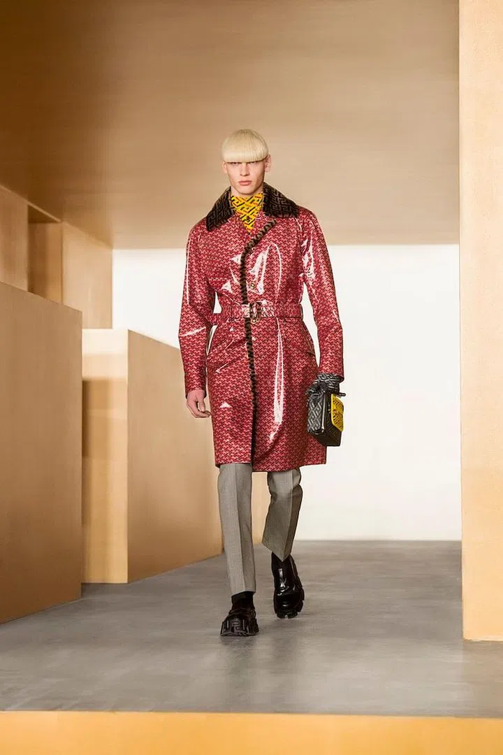 Photo: Versace