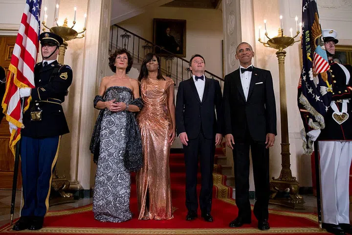 And here they are posing for one last State Dinner portrait, with Italian Prime Minister Matteo Renzi and First Lady Agnese Landini.