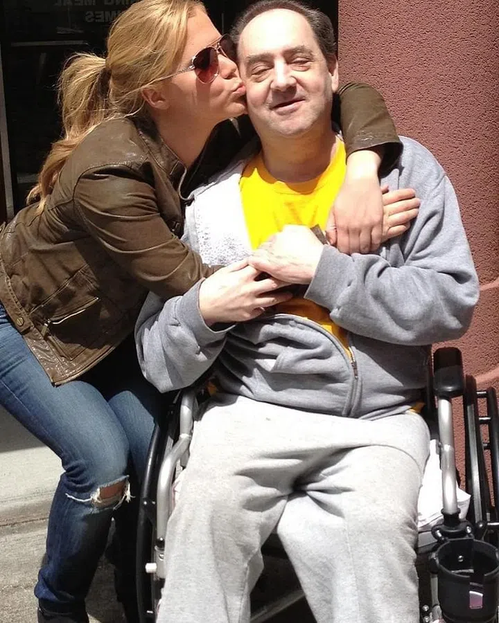 "Happy Father's Day to this morally bankrupt degenerate who I can't help but love so much." Photo: @amyschumer