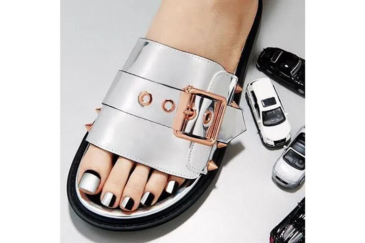 Photo: Instagram @nail_unistella