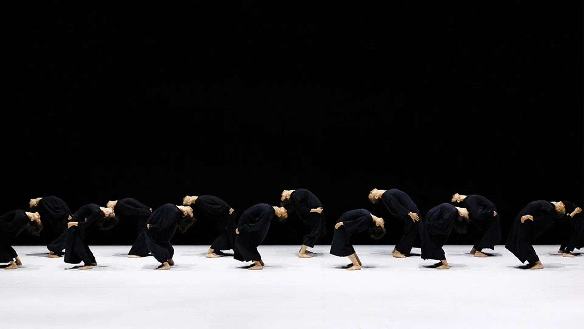 Van Cleef Arpels | Dance Reflections Tao Dance Theatre