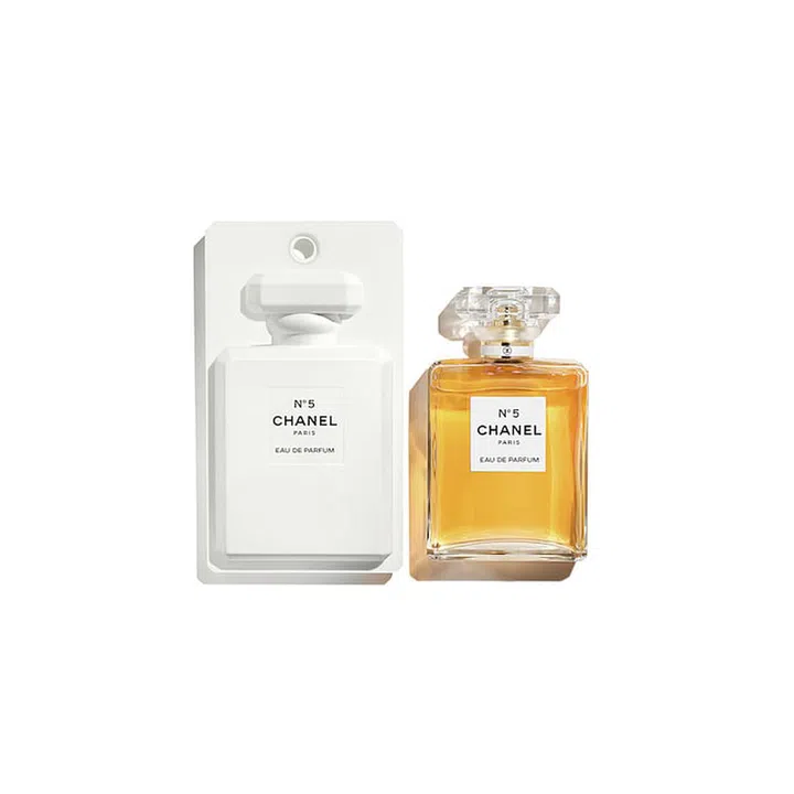 No 5 Eau de Parfum Spray (Photo: Chanel)