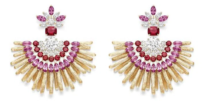Vast dessert expanses are hardly the stuff of dreams (and consequently, high jewellery fodder) but that's exactly what Piaget has turned to for the inspiration of its latest high jewellery collection. Three main themes⁠—Play of Lights, Desert Minerals and Native Bloom⁠—bring the spectacular beauty of the arid landscape to live through vivacious designs that drip with colour and form.