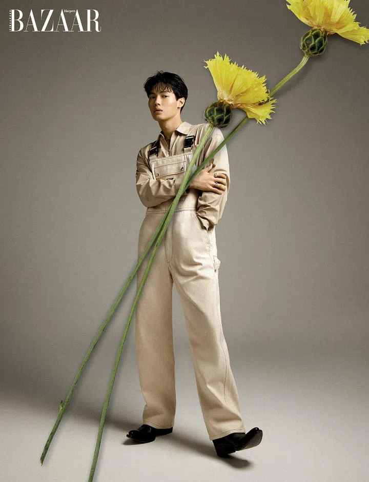 Win win 公式写真集【LIGHT OF WIN】 LIGHT OF WIN | THE