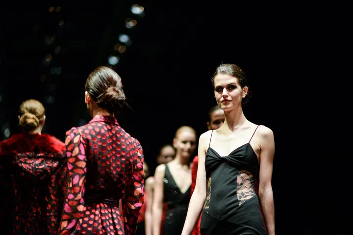 SFW DVF LR-1645