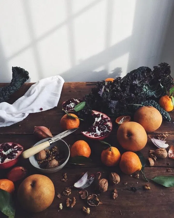 Lindsey S. Love from New York evokes a certain mood with her beautiful shots on her Instagram gallery… and that mood is “hungry” (Photo: @dollyandoatmeal)