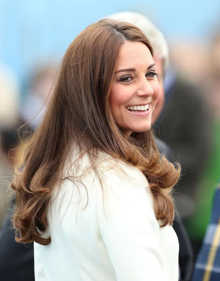 Shiny, full, and long hair is very attractive. Again, it's a sign of health and fertility. And thankfully, very fake-able with regular salon visits and blowouts. Remember, it's for the future of the human race. Photo: Getty