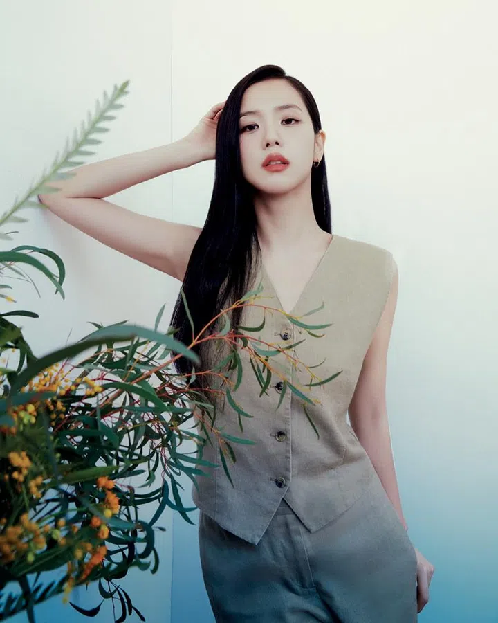 JISOO On Self-Expression, Evolution, And Finding Her Own Pace | Harper's  Bazaar Singapore