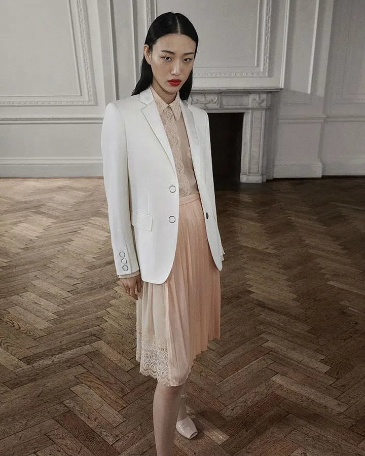 Photo: Burberry
