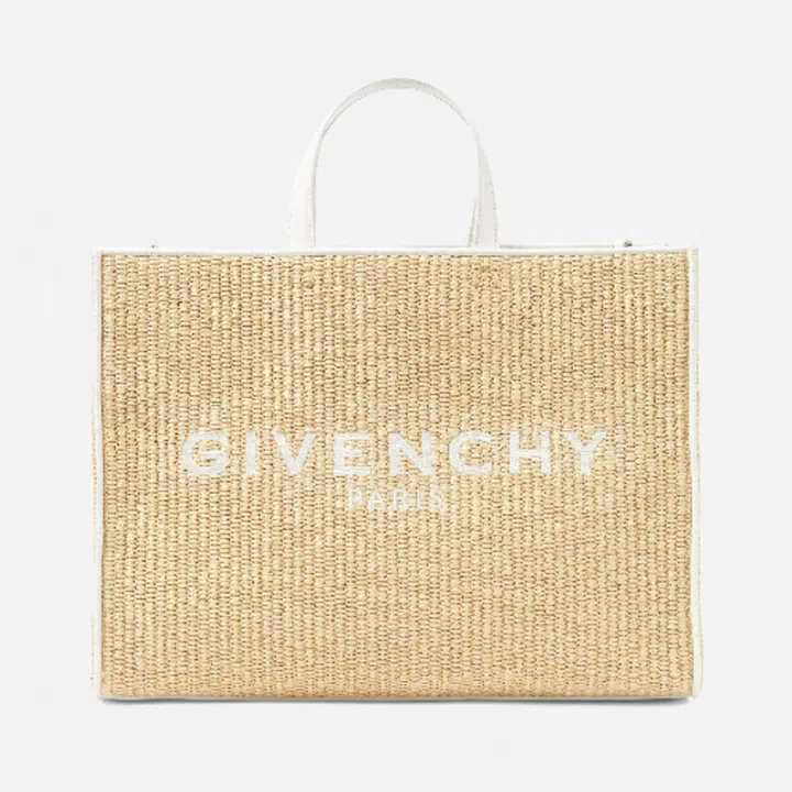 Photo: MYTHERESA.COM