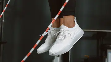 LANE EIGHT HIIT Trainer in Arctic White