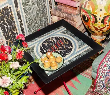 Gucci Decor Souvenir From Rome