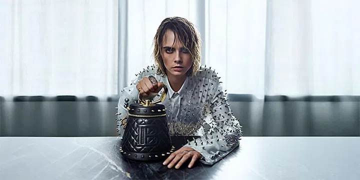 hbsg-cara-delevigne-balmain-olivier-rousteing