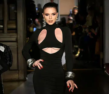 Midriff Magic – How To Rock The Trend, According To These Celebrities-Feature Image copy