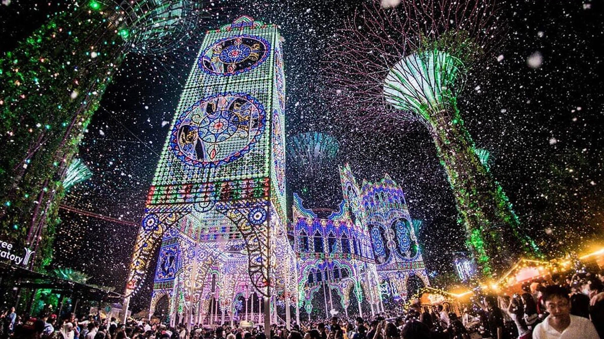 Christmas Wonderland Spalliera