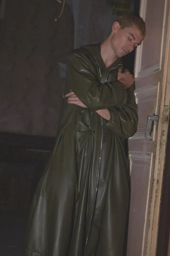 Photo: David Sims/Loewe