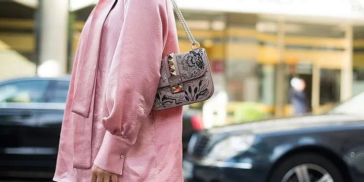 Valentino Garavani Lock Embroidered Leather Bag 