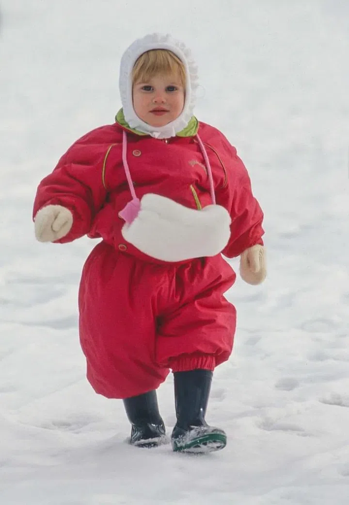 Will  and Harry's cousin Princess Beatrice on a skiing holiday in Klosters, Switzerland on January 20, 1990. Photo: Getty 