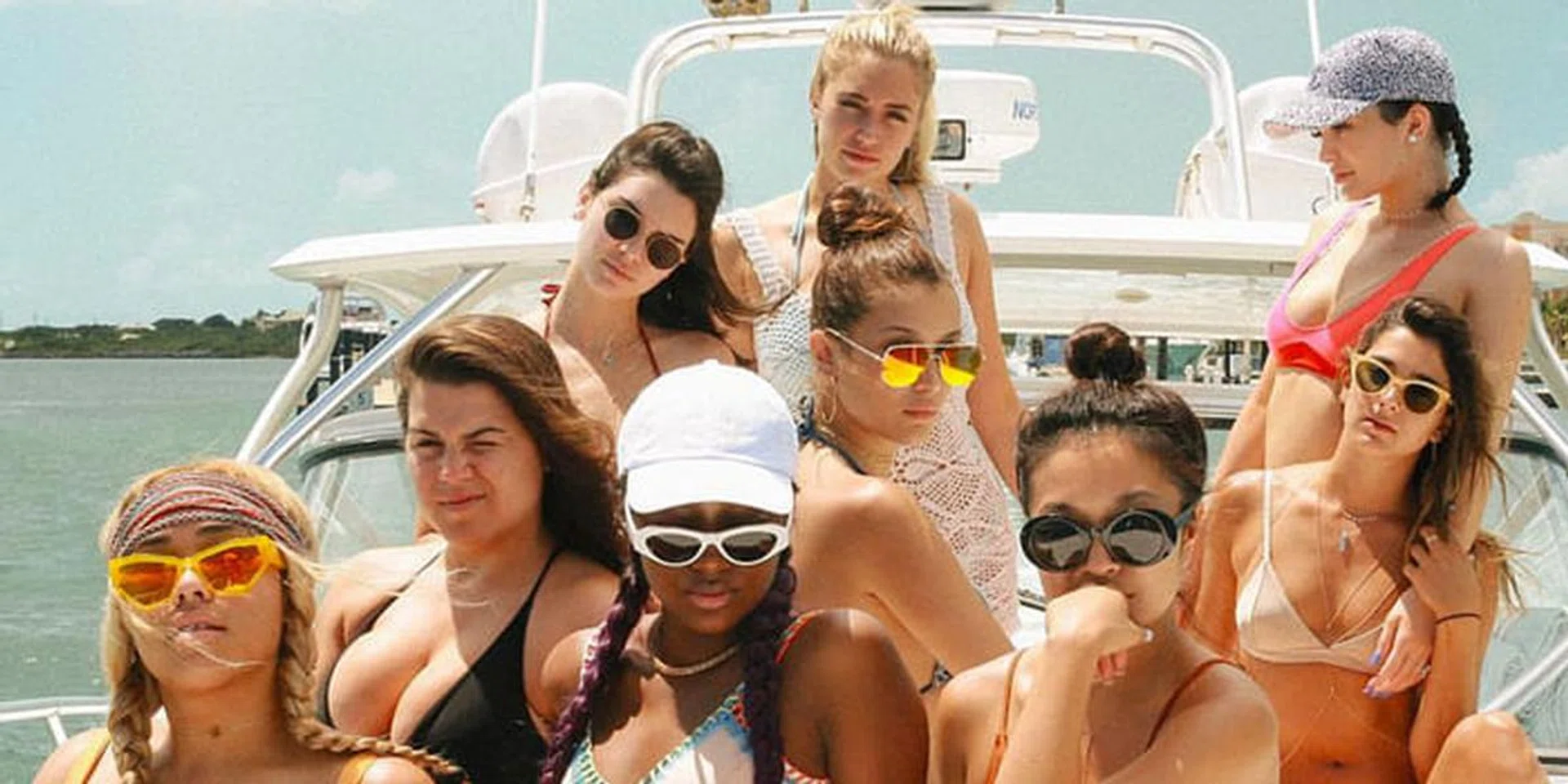 Kylie Jenner Celebrated Her 19th Birthday On Boat With Kendall, Bella & More