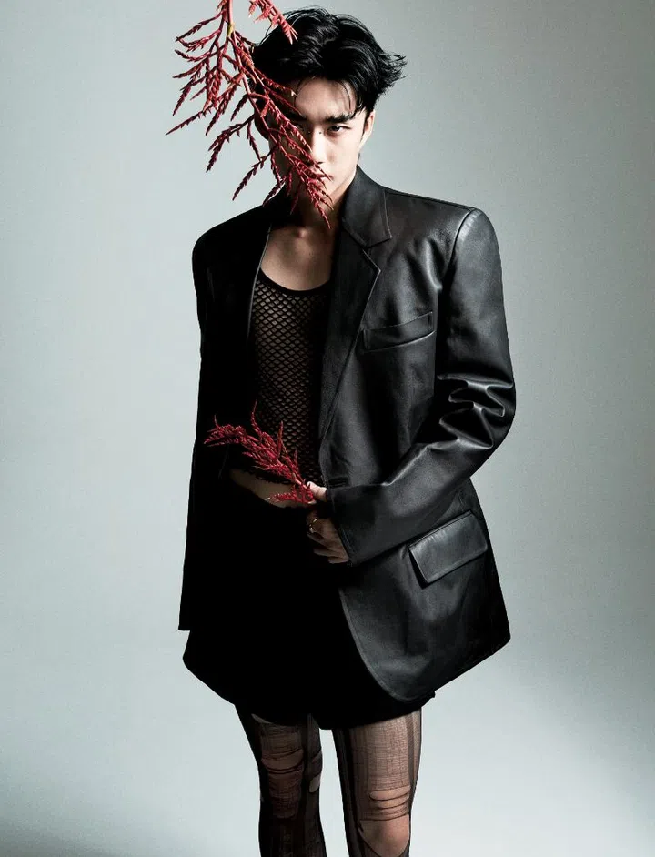 Harper’s BAZAAR Singapore local actor singer Starlight Boys Yang Yan Joel Low