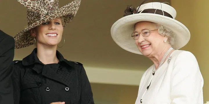 Queen Elizabeth and Zara Phillips stand on the royal balcony during the Royal Ascot. Photo: Getty
