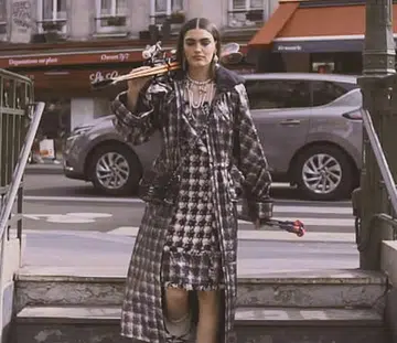 Ella Eckersley in Chanel FW19-20
