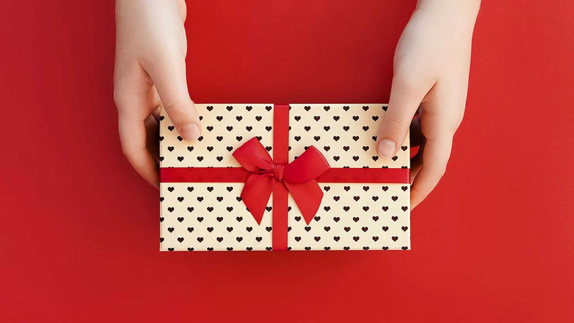 Team BAZAAR's Mother's Day Gift Guide For $500 And Under-Feature Image copy