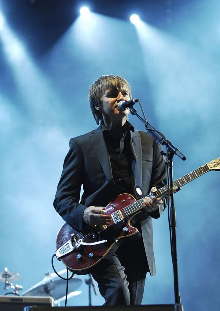 The Australian band reunited for the 2007 festival, playing their first major gig in a decade. Unfortunately for them, it was also the same day Rage Against the Machine was reuniting, and according to Stereogum, the crowd was largely comprised of the latter’s fans who weren’t at all interested in hearing Crowded House. This resulted in someone throwing a water bottle straight at singer Neil Finn’s head, which noticeably shook him.

Photo: Getty