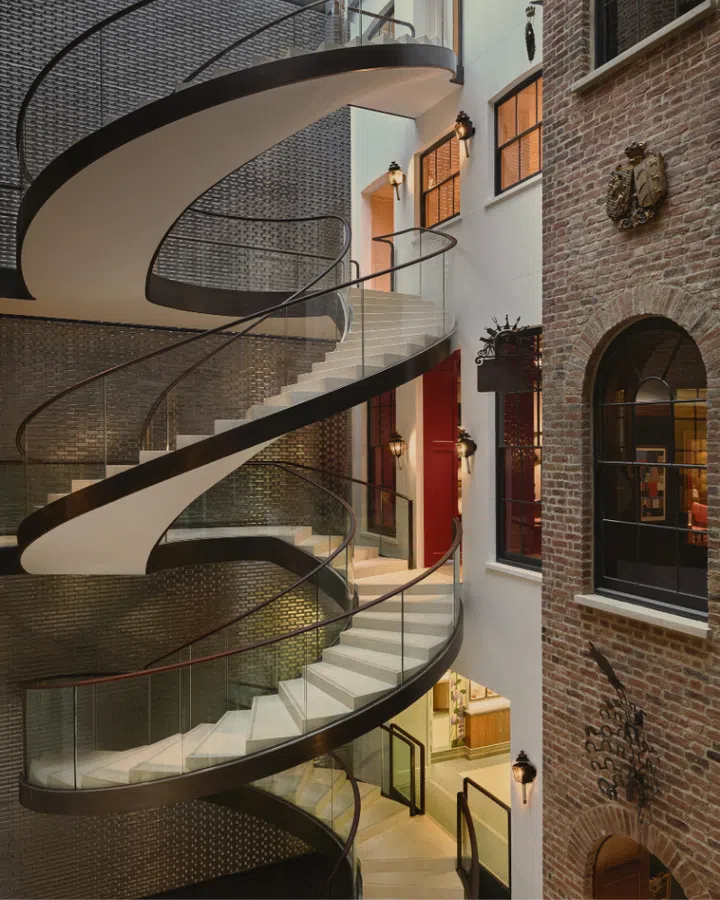 Hermès london | norman foster staircase