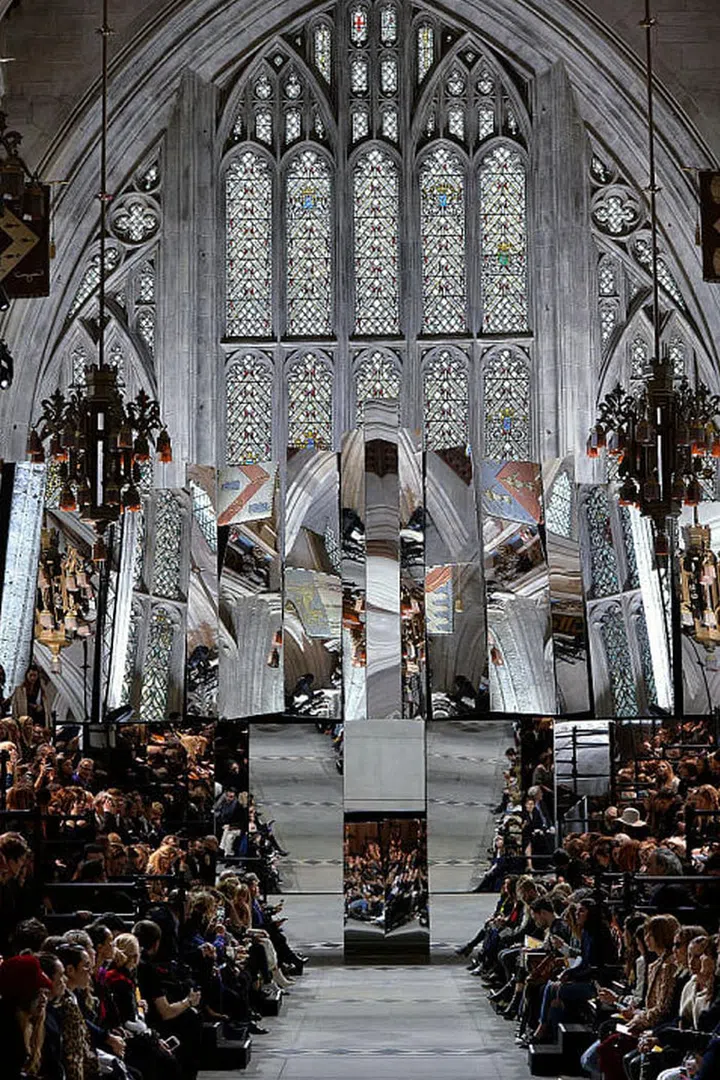 This church setting is proof that Mulberry is religious about achieving good aesthetic. The stunning cathedral, with its intricately stained windows reflected in precisely situated mirrors, was an incredible setting for the brand's show during London Fashion Week. Note: Gothic touches and coloured glass make for divine decor.