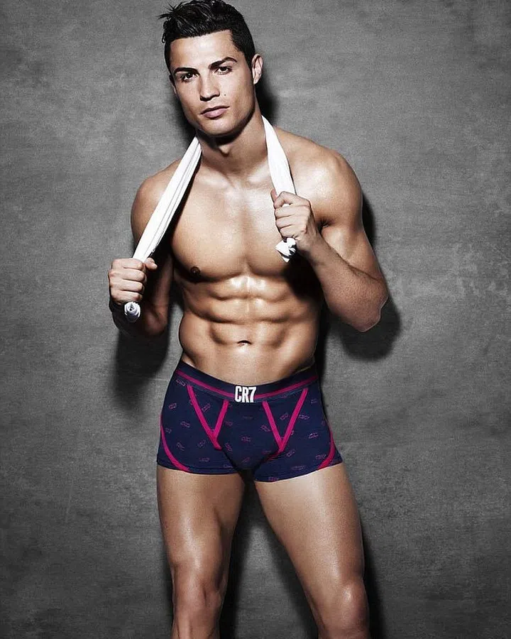 Playing for Portugal.
Photo: Instagram