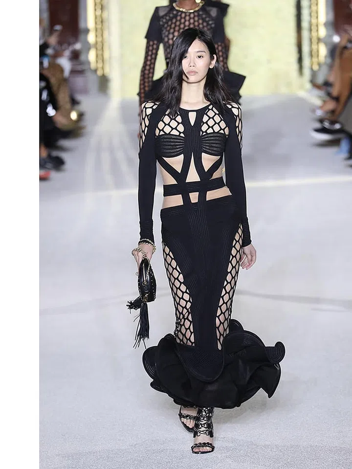 Runway Balmain Dresses 2018 Looks From Balmain Fall 2018 PFW Show  Balmain  Runway At Paris