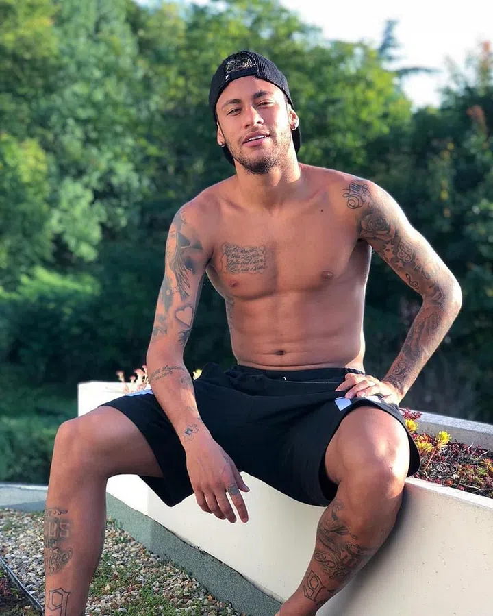 Playing for Brazil.
Photo: Instagram