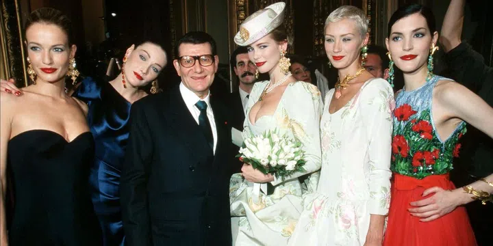 Claudia Schiffer in Yves Saint Laurent